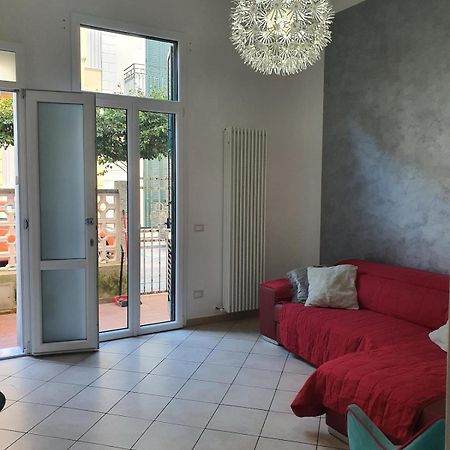 Incantevole Vacanza In Versilia Виареджо Екстериор снимка