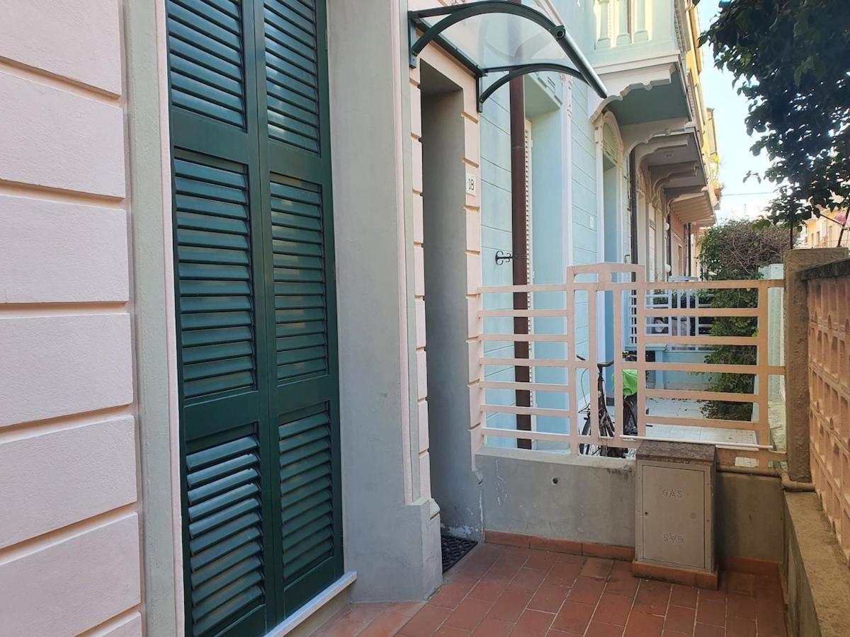 Incantevole Vacanza In Versilia Виареджо Екстериор снимка